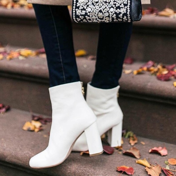 joie white booties